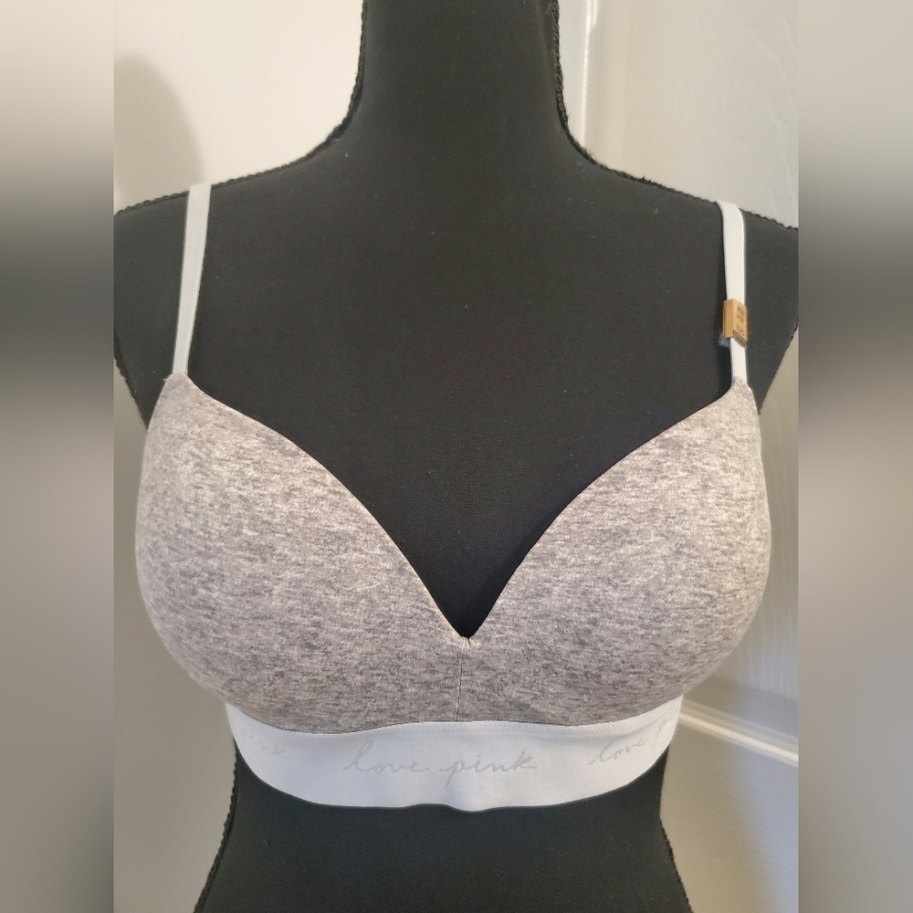 NWT Victoria's Secret PINK Everywhere wireless push-up bra